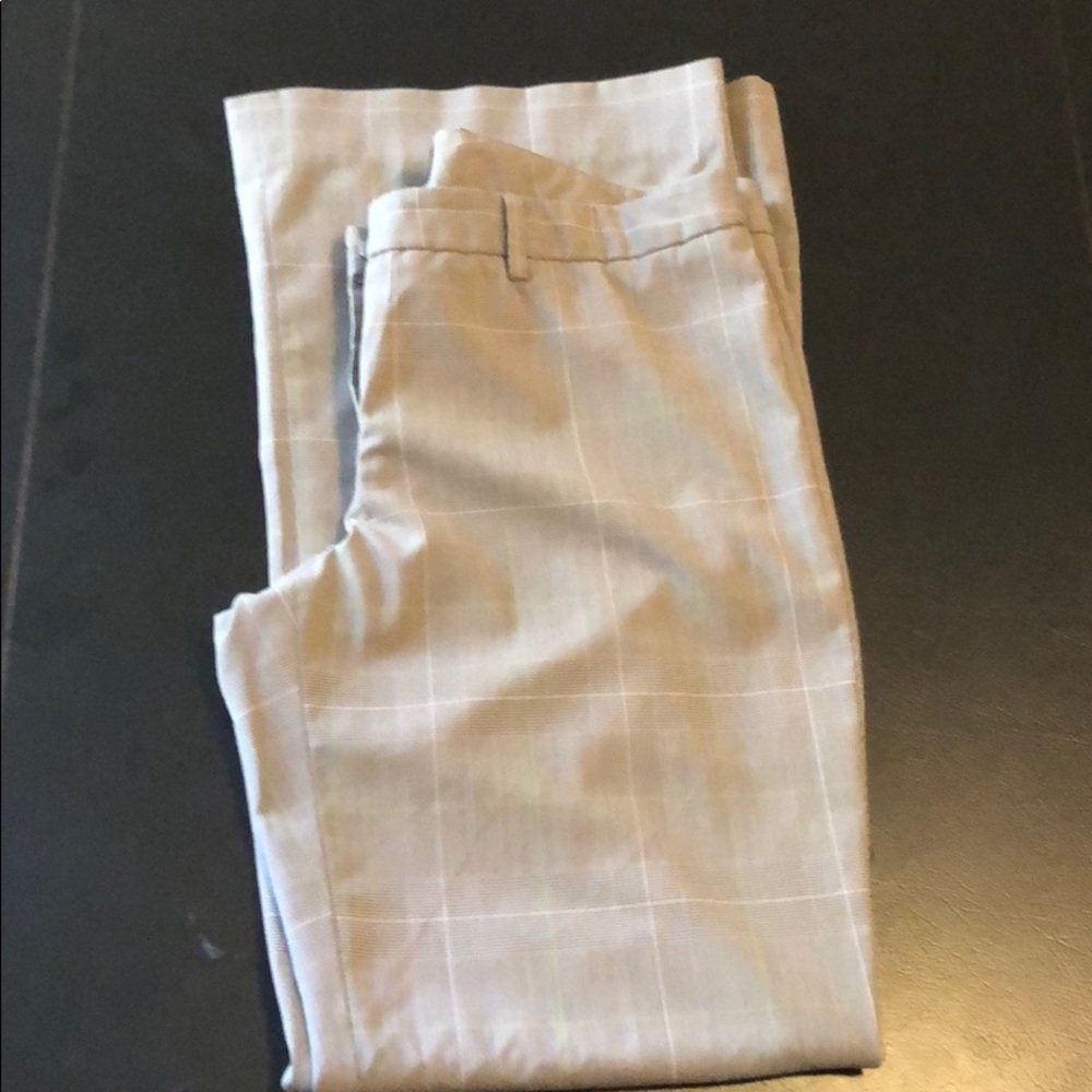 Perfect spring/summer slacks 👖 the limited size 8